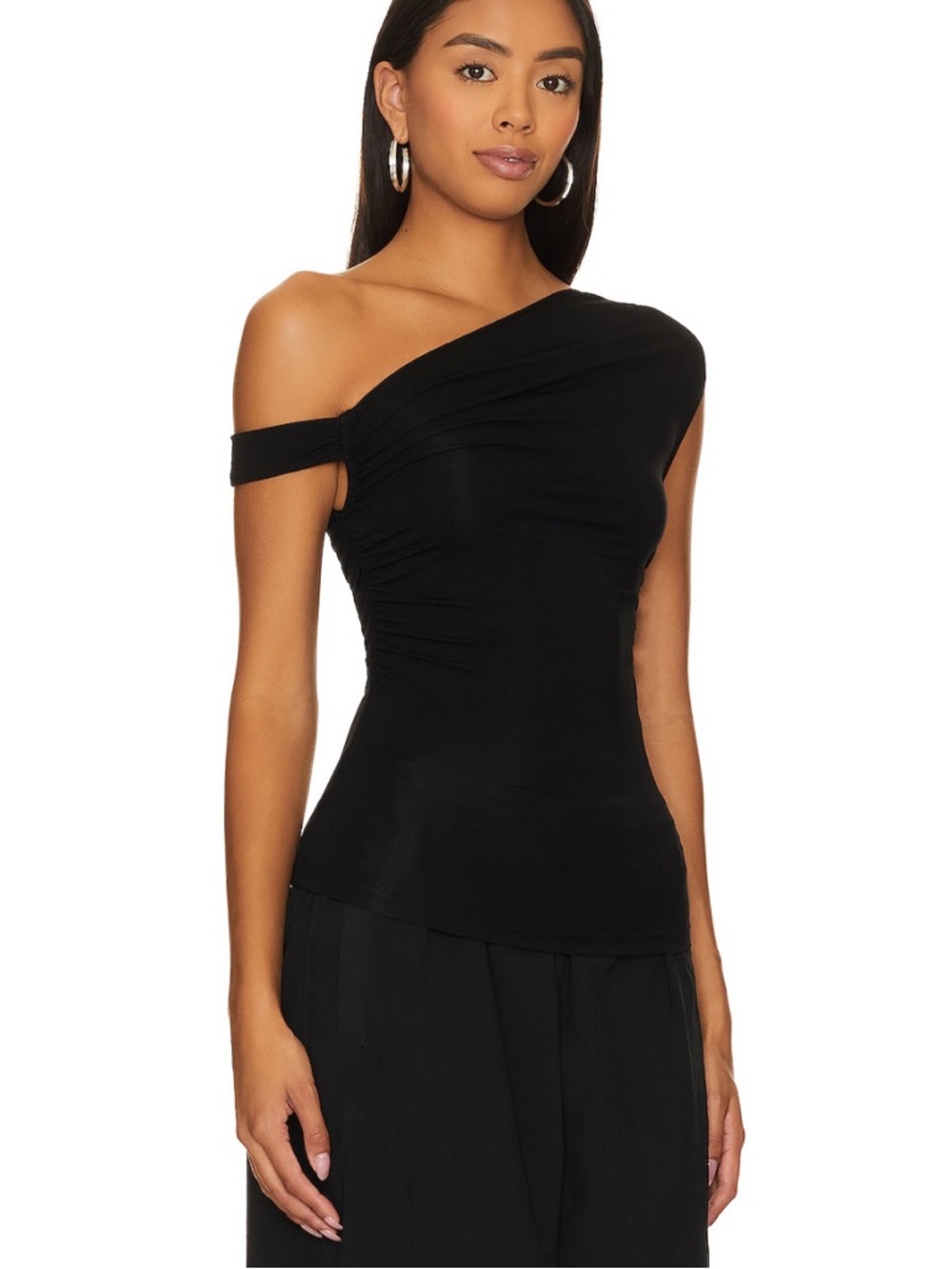 Superdown Moxie Top in Black